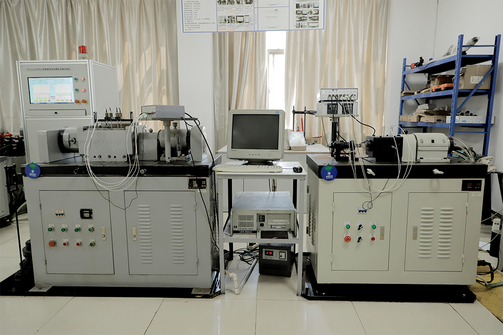 轴承寿命试验机